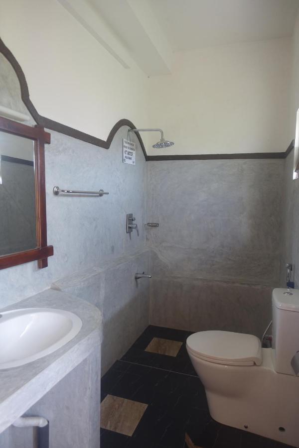 Wh Beach Resort Weligama Bagian luar foto